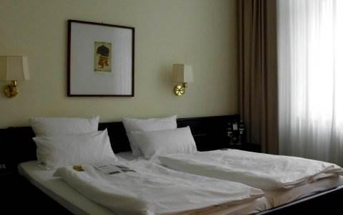 Partner Astoria Hotel